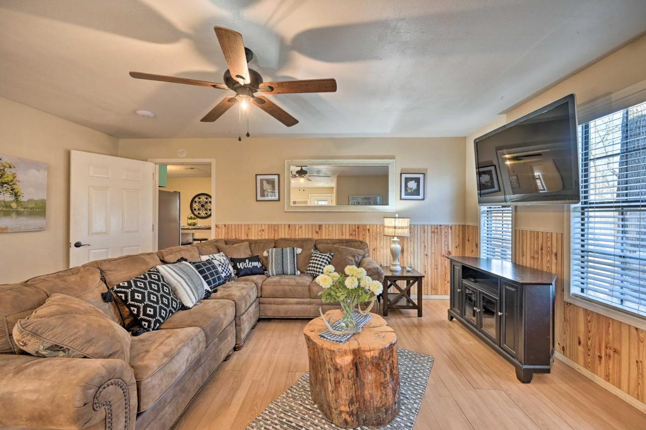 Pet-Friendly Shady Oaks Broken Bow Gem With Patio! Villa Exterior photo